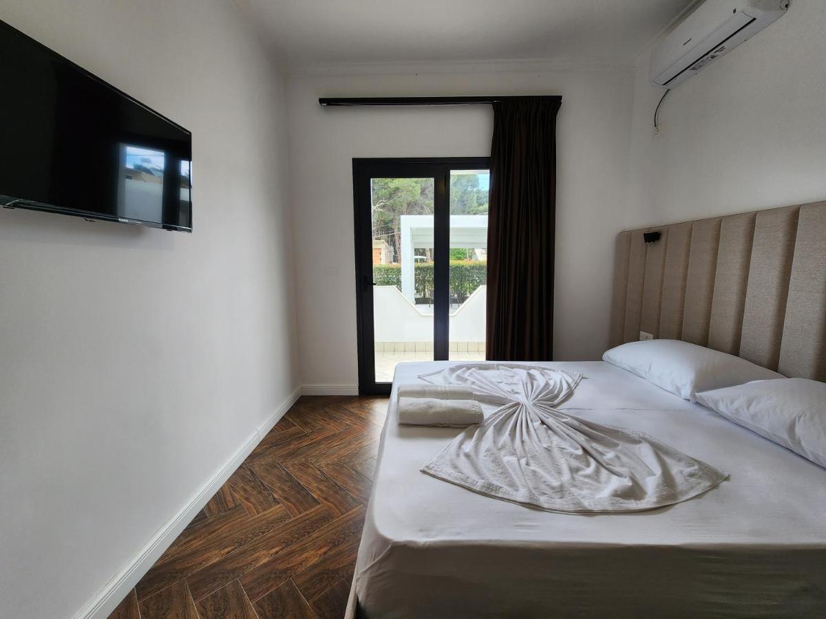 Villa Ax Mirage Vlorë 外观 照片