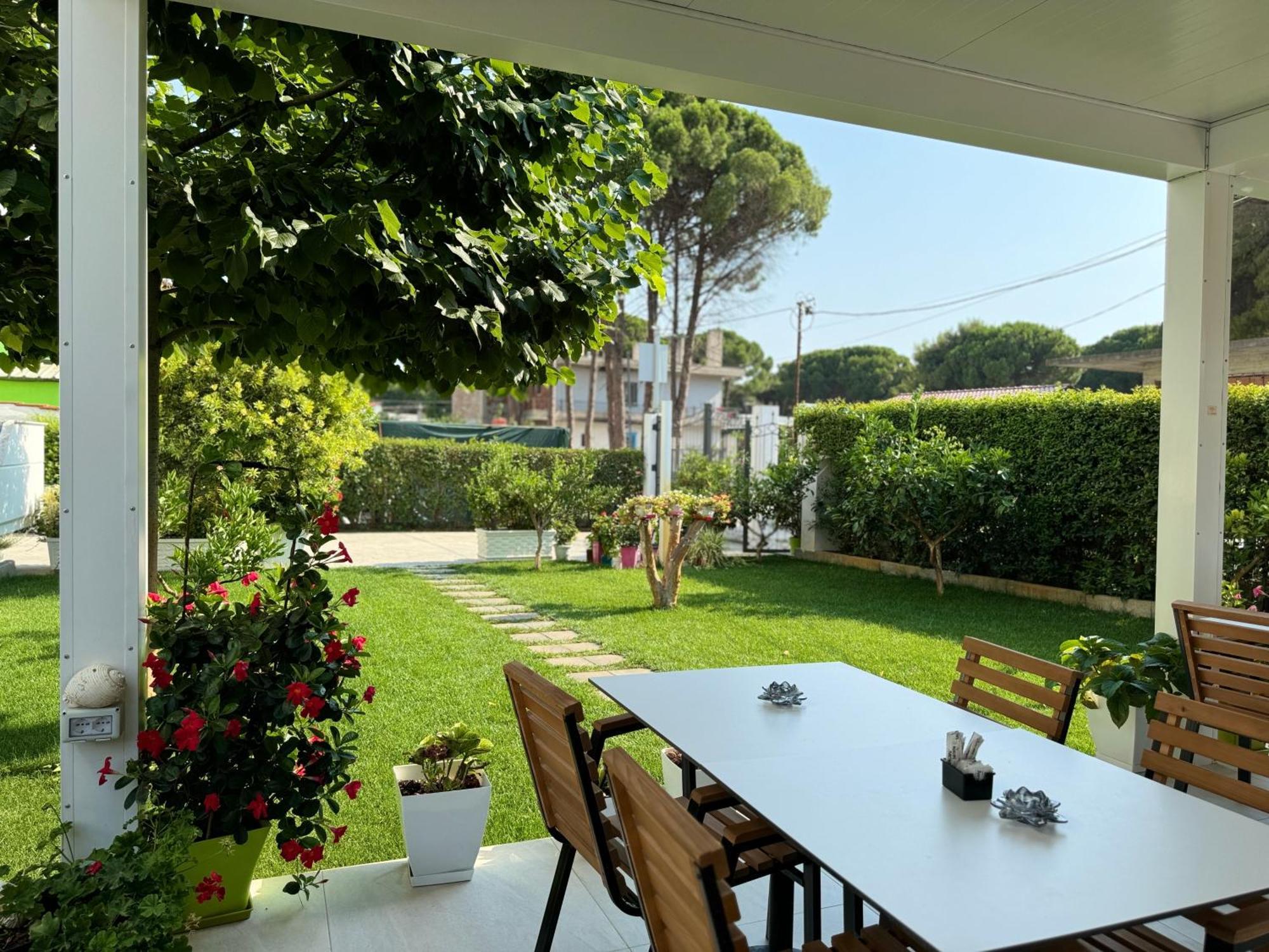 Villa Ax Mirage Vlorë 外观 照片